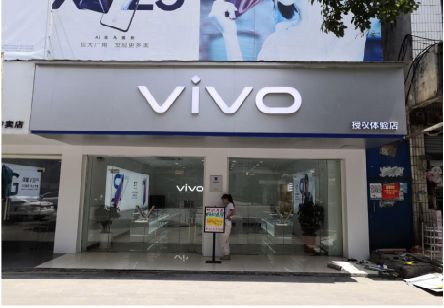 南召}做一个门店面广告招牌需要多少钱？
