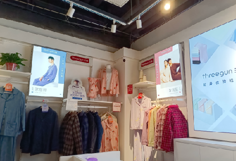 南召怎么才能设计出让人过目不忘的广告灯箱？